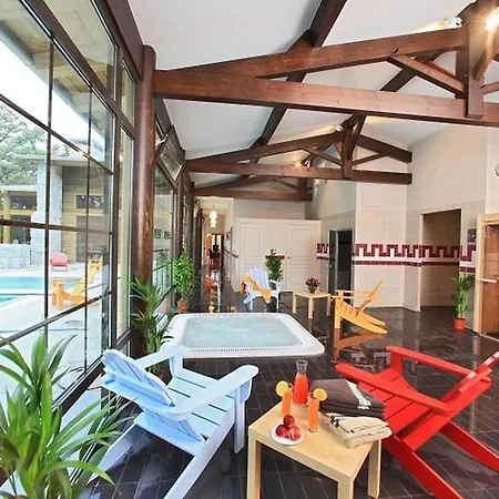 Confortable Avec Terrasse - 4 Pers. - Api-1-52-2121 אתר קמפינג אלבי
