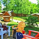 Кемпинг Confortable Avec Terrasse - 4 Pers. - Api-1-52-2121 *