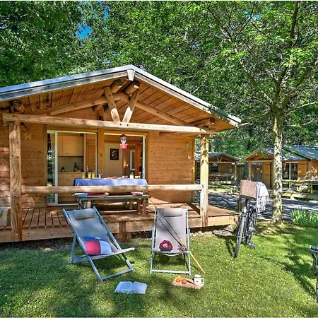 Confortable Avec Terrasse - 4 Pers. - Api-1-52-2121 Camping